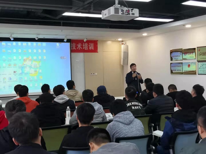 公司組織空氣質(zhì)量自動監(jiān)測運(yùn)維技術(shù)培訓(xùn)